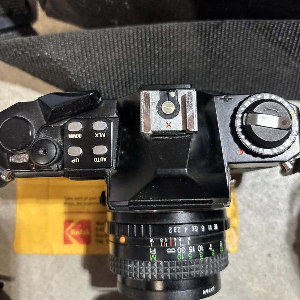 VTG Quanteray RZ 800 Computerized SLR 35mm‎ Auto Lens 80-200 Flash Case Japan
